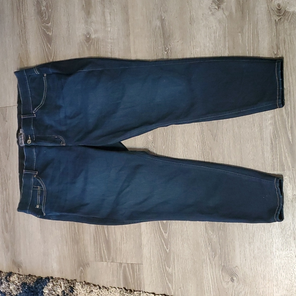 Torrid Bombshell Skinny Jeans 24